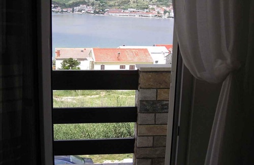 Pag Apartment | Holiday apartment with balcony and sea view