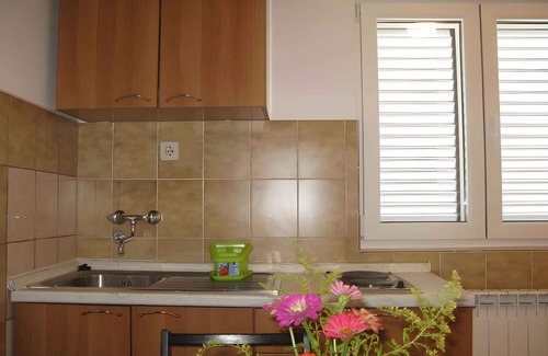 Banjol Apartment | Holiday apartment with terrace and sea view