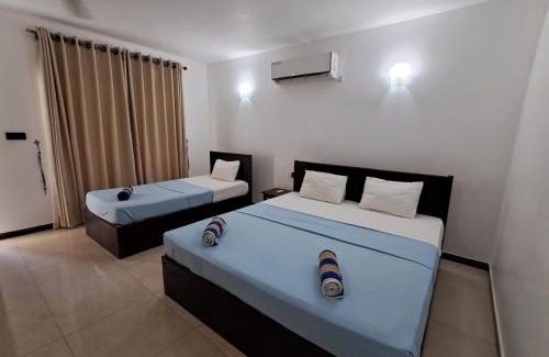 Pasikuda House | Holiday Beach Guesthouse