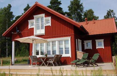 Raseborg Ski Chalet | Holiday Cottage Tiira with Sauna House