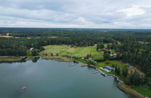 Raseborg Ski Chalet | Holiday Cottage Tiira with Sauna House