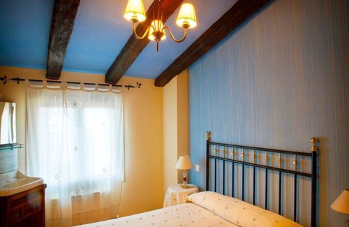 Almonacid de la Sierra House | Holiday house Almonacid de la Sierra for 1 - 14 persons with 6 bedrooms - Holiday house