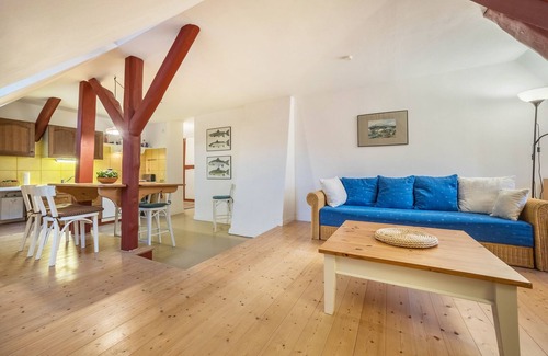 Trendelburg Apartment | Holiday flat "Kemenate" - individual flat under the roof