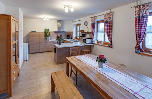 Pfaffing Apartment | Holiday flat "Zellbachblick - 380qm" with private terrace between Munich and Lake Chiemsee
