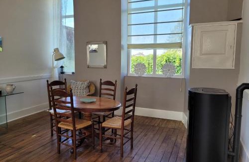 Neuvic-Entier House | Holiday Home in Limousin near Forest