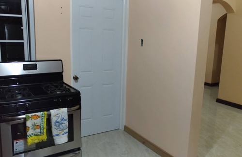 Epworth House | Holiday Hideaway- Ocho Rios