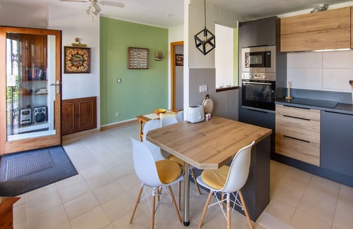 Sant Pere Pescador House | Holiday Home in Catalonia near Beach
