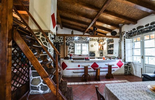 Motta Camastra House | Holiday home, Francavilla di Sicilia