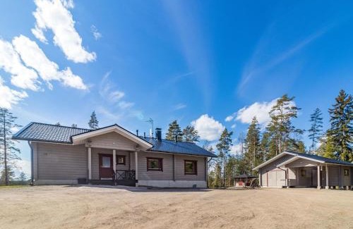 Aatola House | Holiday Home Aaltola by Interhome