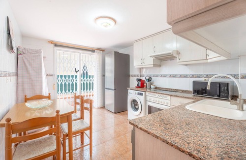 Cullera House | Holiday Home Adosado Eden Santa Marta Cullera with Sea View & Shared Pool