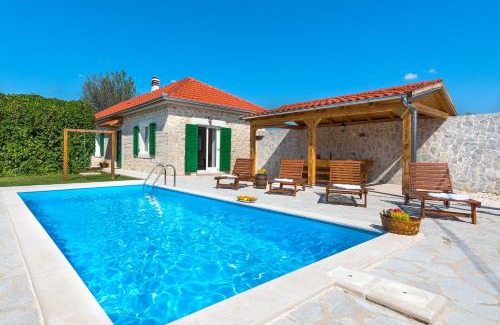 Promina House | Holiday home Ana national park Krka