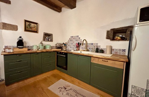 Martin House | Holiday Home 'Angelina' with Wi-Fi