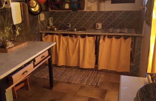 Pantelleria House | Holiday Home 'Antico Dammuso Al Tramonto' with Sea View and Private Garden