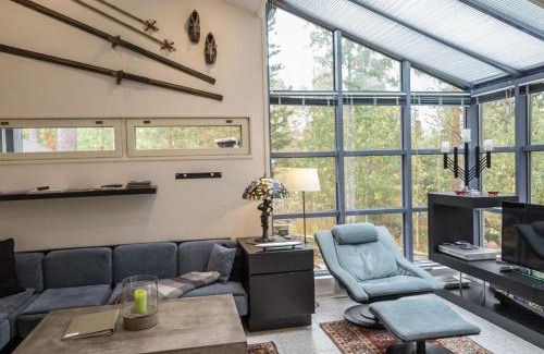 Tahkovuori House | Holiday Home Atelje 4 by Interhome