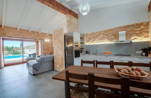 Randa House | Holiday Home Can Tianet with Mountain View, Pool, Wi-Fi & Terrace