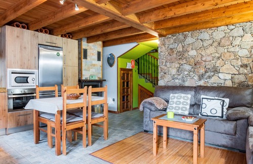 Amavida House | Holiday Home 'Casa La Charca' with Wi-Fi
