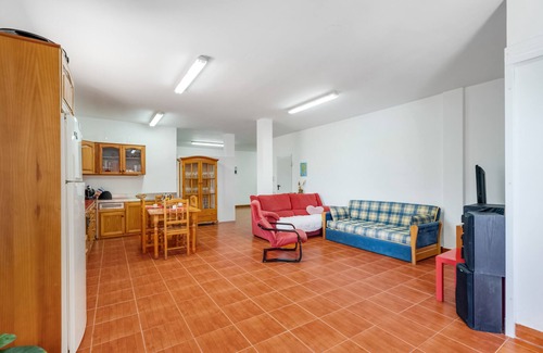 Brena Alta House | Holiday Home 'Casa Marire' with Sea View, Private Pool and Wi-Fi