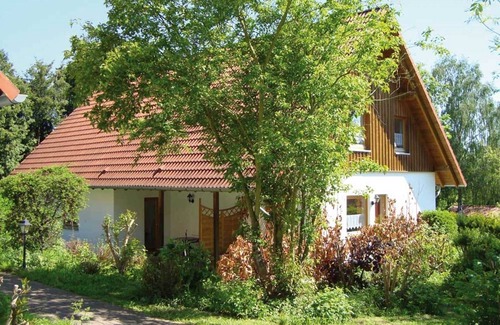 Bellersen House | Holiday Home in Germany with Garden Terrace