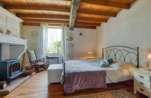 Rioux-Martin House | Holiday Home Ecossais du Bourg by Interhome