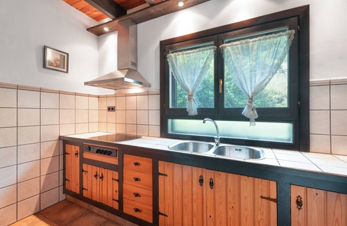 Palo House | Holiday Home 'El Olivar' with Mountain View, Wi-Fi and Air Conditioning