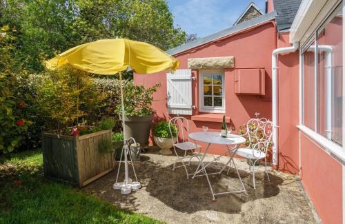 Pouldreuzic House | Holiday Home Entre terre et mer by Interhome