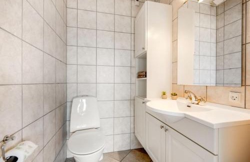 Sjaelborg House | Holiday Home Evamaria - 10m from the sea by Interhome