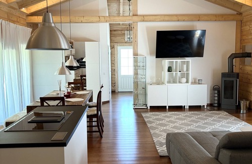 Osterburken House | Holiday Home 'Ferienhaus Adelsheimer Hof' with Private Terrace and Wi-Fi