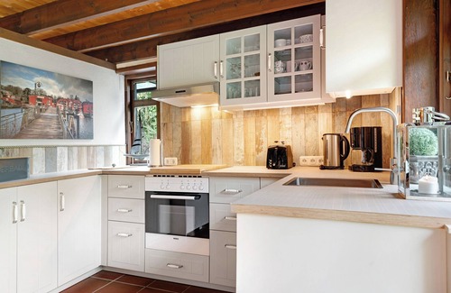 Karlsminde House | Holiday Home 'Ferienhaus Karlsminde' with Private Terrace, Private Garden and Wi-Fi