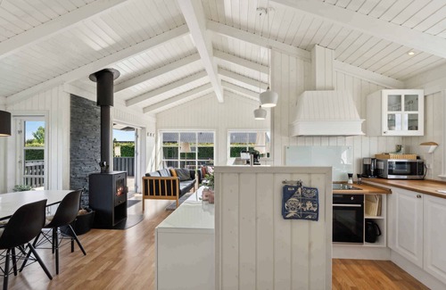 Flovt Strand House | Holiday Home - Flovt Strand