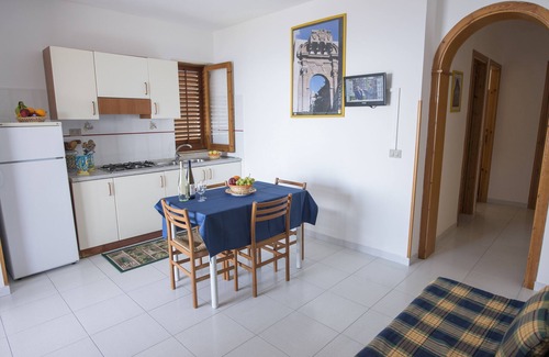 Tonnara di Bonagia Apartment | Holiday Home for 5 People, 200 Meters From the sea and Free Wi-fi