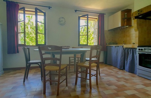 La Motte-Chalancon House | Holiday Home 'Fonfroide, Drome Provençale' with Mountain View and Private Garden
