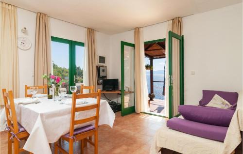 Gdinj House | Holiday Home Gdinj With Sea View I