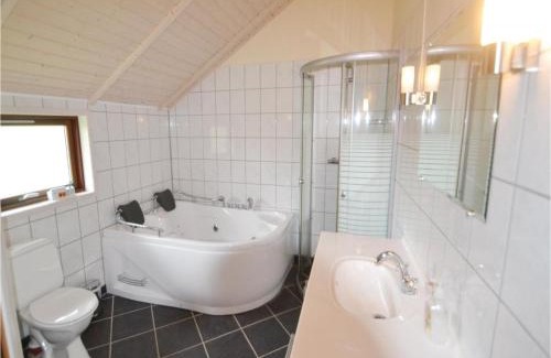 Fjellerup House | Holiday Home Glesborg With A Fireplace 02