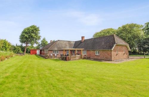 Bredebro House | Holiday Home Hedda - 15km from the sea by Interhome