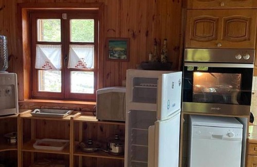 Cujica Krcevina House | Holiday Home Snow Hill with Swimming Pool