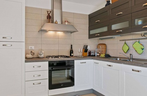 Bosa Historic Centre House | Holiday Home in Bosa near the Beach