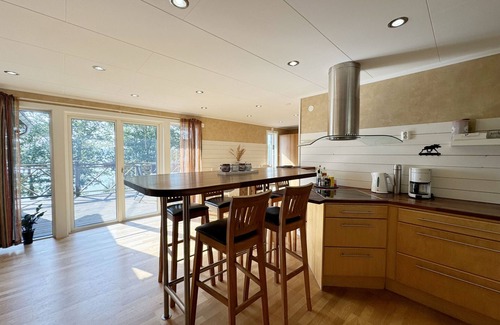 Dalskog House | Holiday home in Dalskog with a panoramic lake view | SE17006