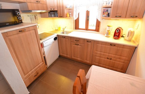 Petrohrad House | Holiday Home in Forest with Private Pool
