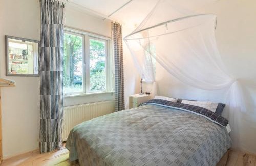 Epse House | Holiday Home in Guelders with Private Sauna