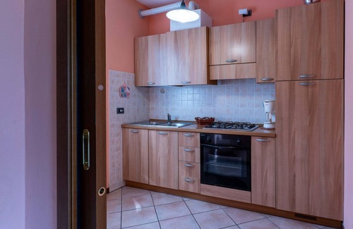 Crone House | Holiday Home in Idro near Scenic Hills