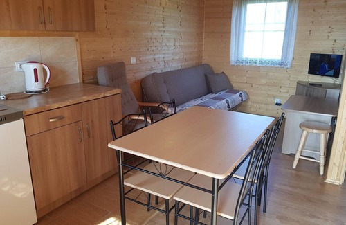 Jaroslawiec House | Holiday Home in Jarosławiec near Beach & Cliff