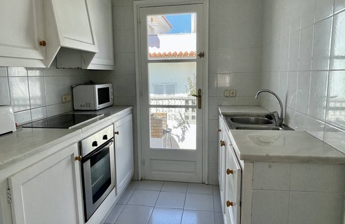 L'Escala Apartment | Holiday Home in L'Escala by the Beach