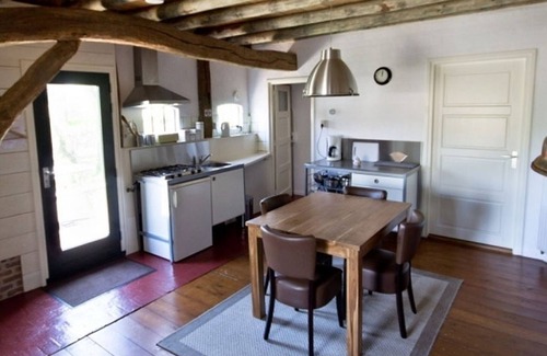 Ruinerwold House | Holiday Home in Ruinerwold with Garden