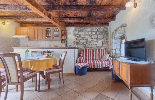 Muzini House | Holiday Home Jadranka by Interhome