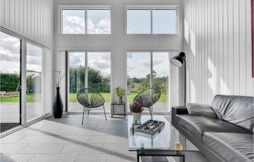 Hvidbjerg Strand House | Holiday Home Johs Jensensvej