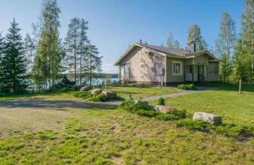 Tuusniemi House | Holiday Home Kärkiniemi by Interhome