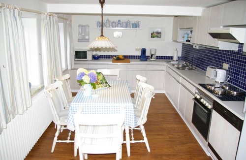 Risum-Lindholm House | Holiday home Klookris 15