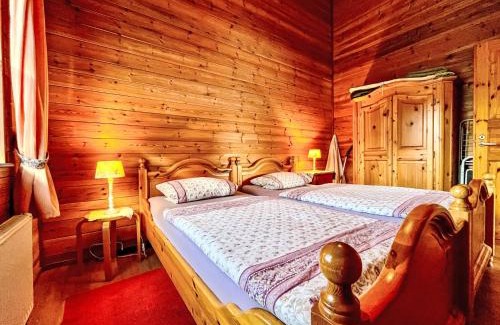 Hunerbach House | Holiday Home Löwenzahn by Interhome