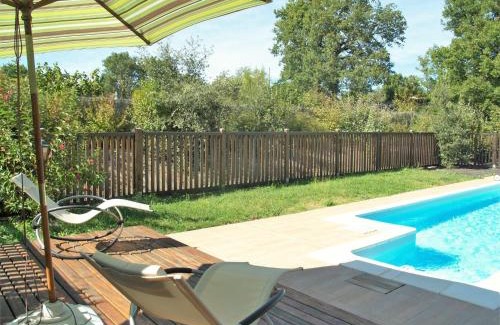 Loupiac House | Holiday Home L'Aubépine by Interhome