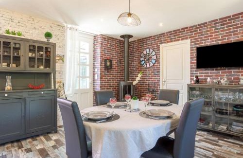Champeaux House | Holiday Home La Gare by Interhome
